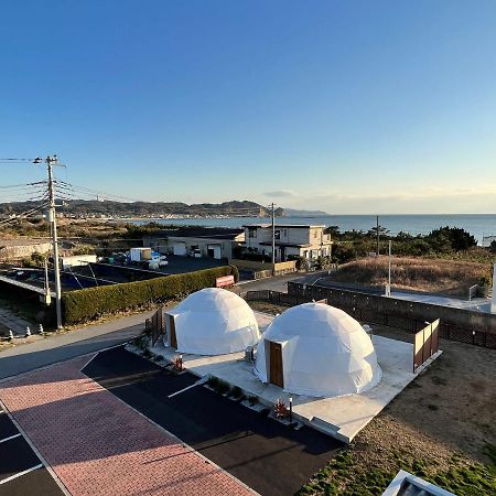 Hotel & Glamping Act Futtsu Экстерьер фото