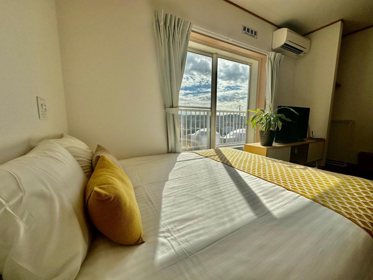 Hotel & Glamping Act Futtsu Экстерьер фото