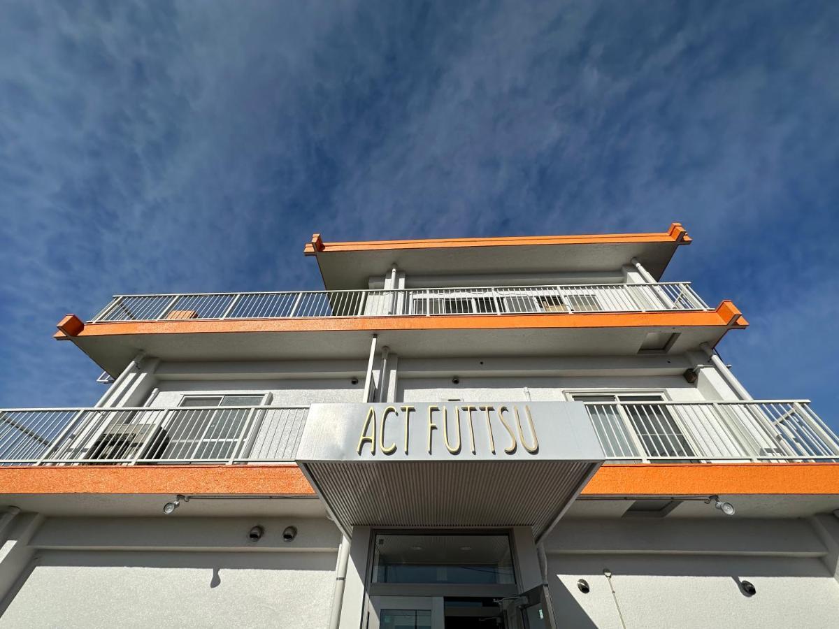 Hotel & Glamping Act Futtsu Экстерьер фото