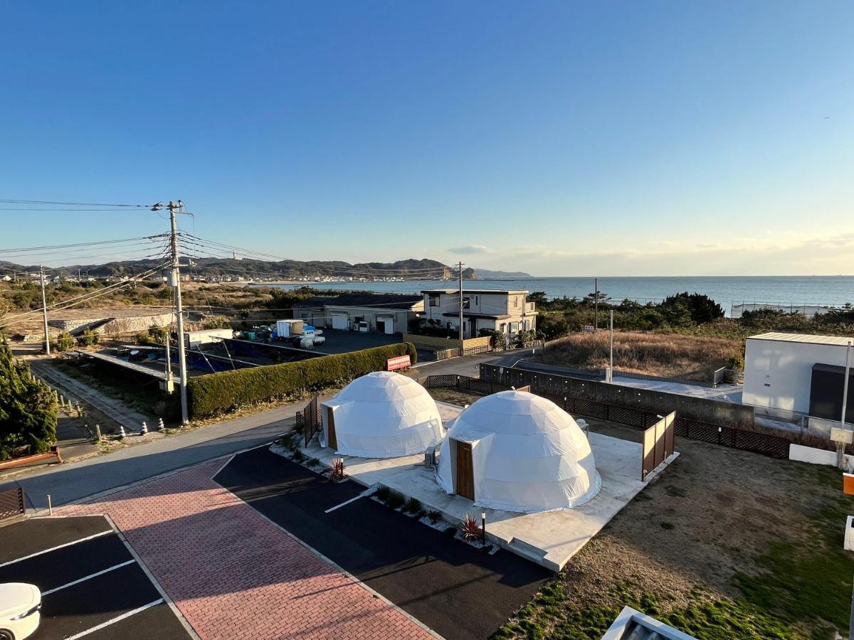 Hotel & Glamping Act Futtsu Экстерьер фото